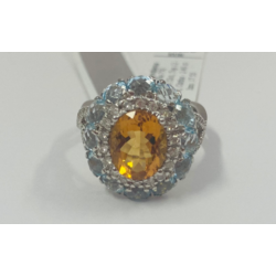 Gold ring with brilliants, topazes, citrine
