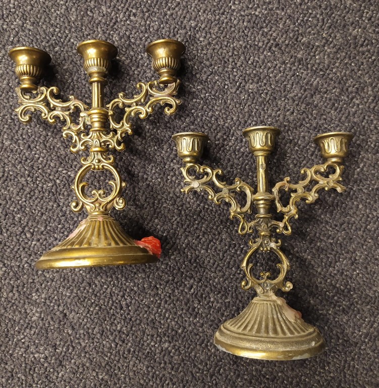 Metal candle holders (2 pcs.)