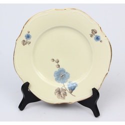 Porcelāna šķīvis ar ziliem ziediem