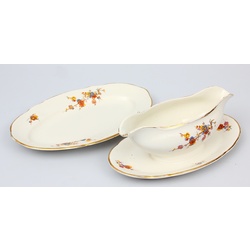 Porcelain sauce bowl and serving plate