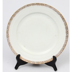 Porcelain plate