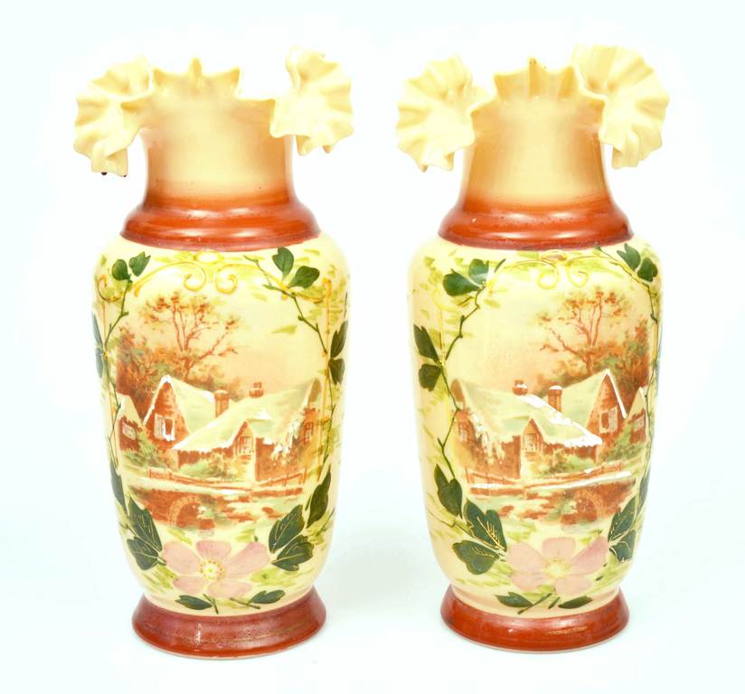 Hand-painted glass vase - a couple