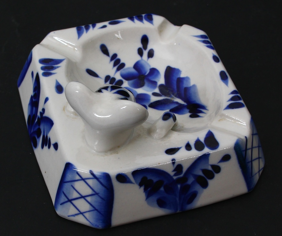 Porcelain ashtray