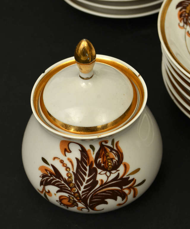 Porcelain coffee set 