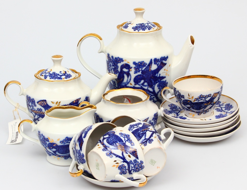 Coffee and tea porcelain set