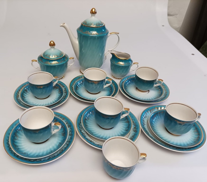 Porcelain coffee set for 6 people