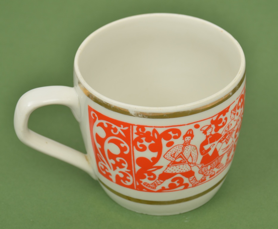 Porcelain tea cup