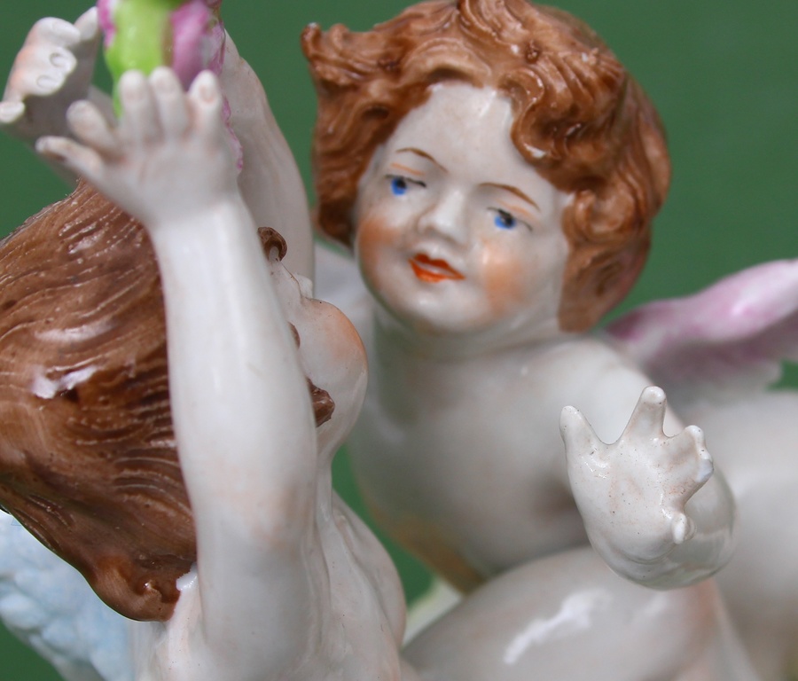 Porcelain figurine 