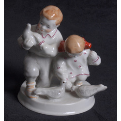 Porcelain figure 