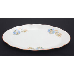 Porcelain serving plate