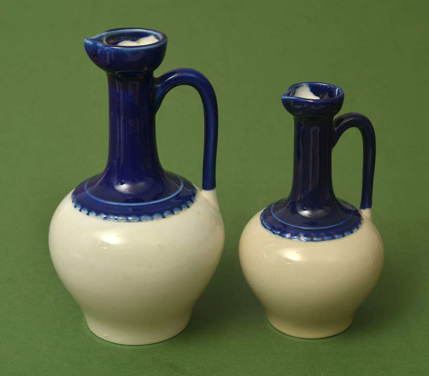 Bardinet porcelain liqueur jugs (2 pcs)