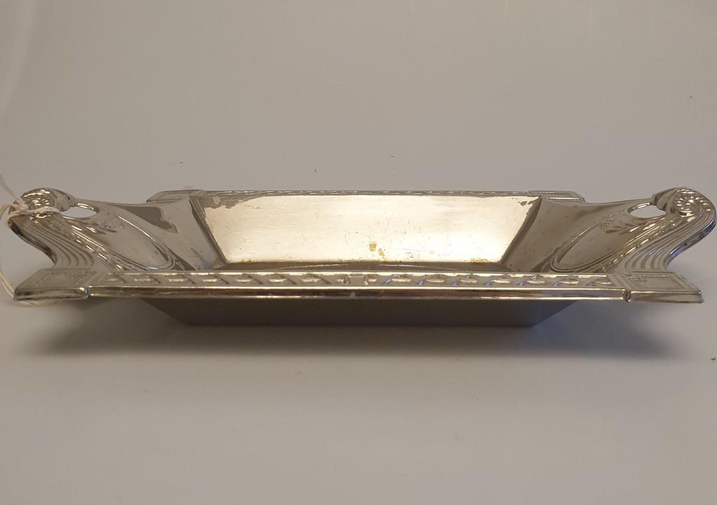 Art Nouveau serving dish