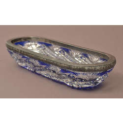 Crystal serving dish with silver finish