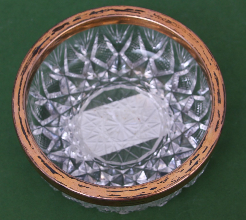 Хрустальная чаша с серебряной отделкой