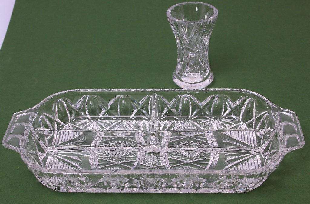 Crystal serving dish and vase