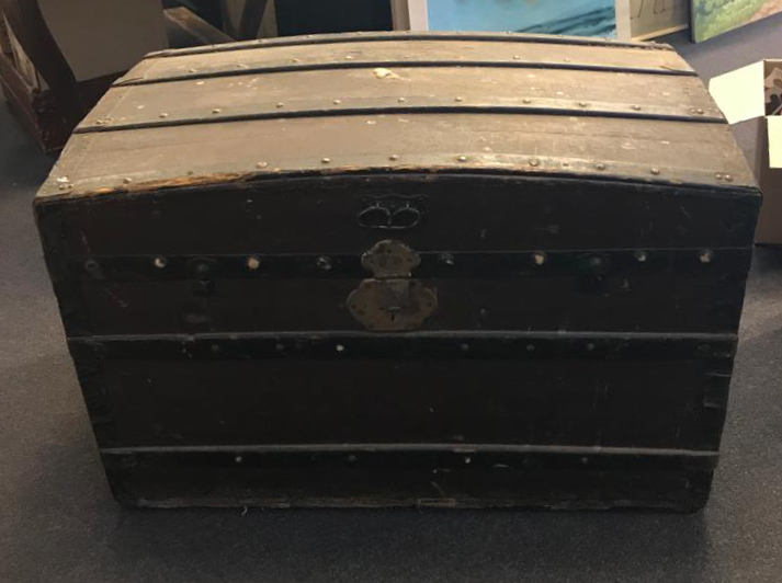 Wooden travel chest with fittings