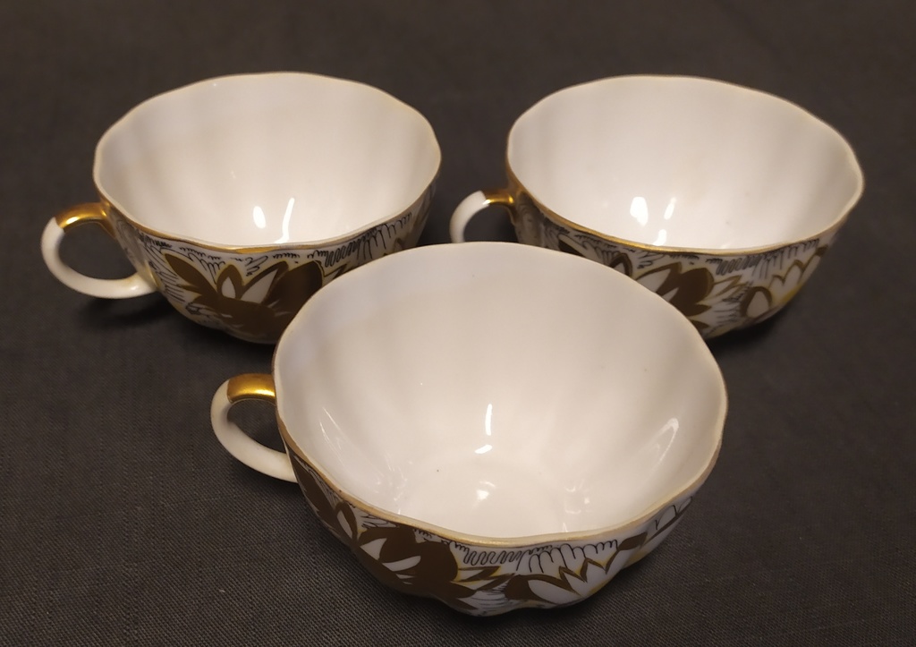 Cups (3 pcs.)