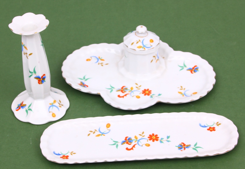 Porcelain stationery set