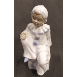 Porcelain figurine 