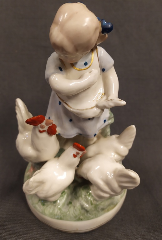 Porcelain figurine 