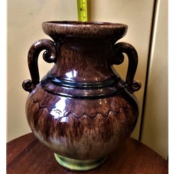 Ceramic vase, handicraft, author's work, 20th cent.