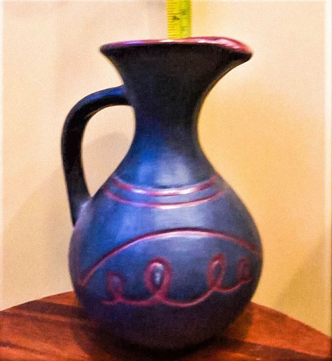 Ceramic mug, handicraft, 20th cent.