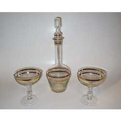 Glass decanter and two glasses