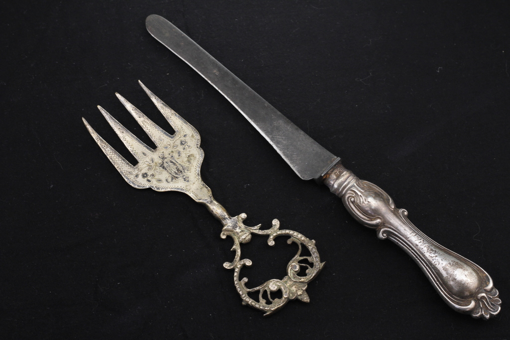 19th century knife and fork for fish