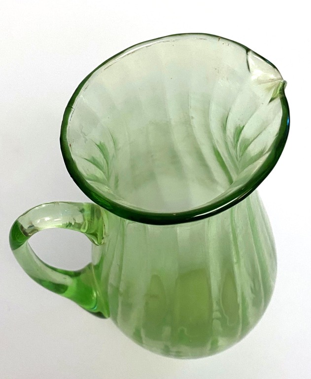 Набор из зеленого стекла (кувшин, 5 чашек, тарелка/поднос)