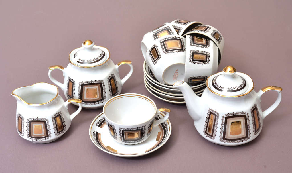 Tea set 