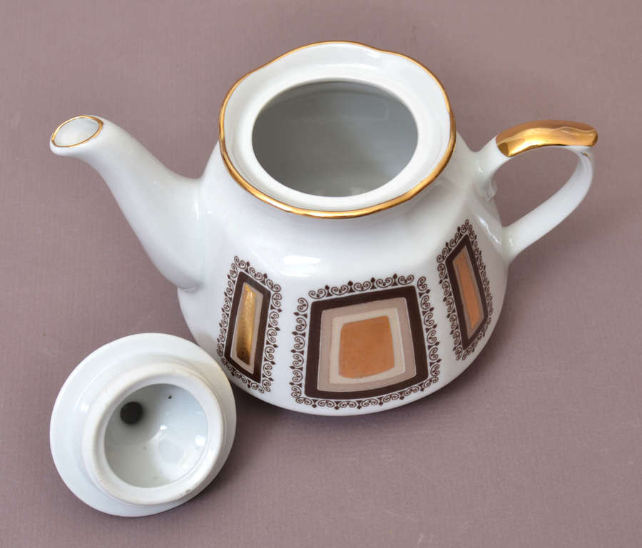 Tea set 