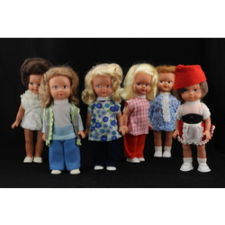 Six different moving dolls