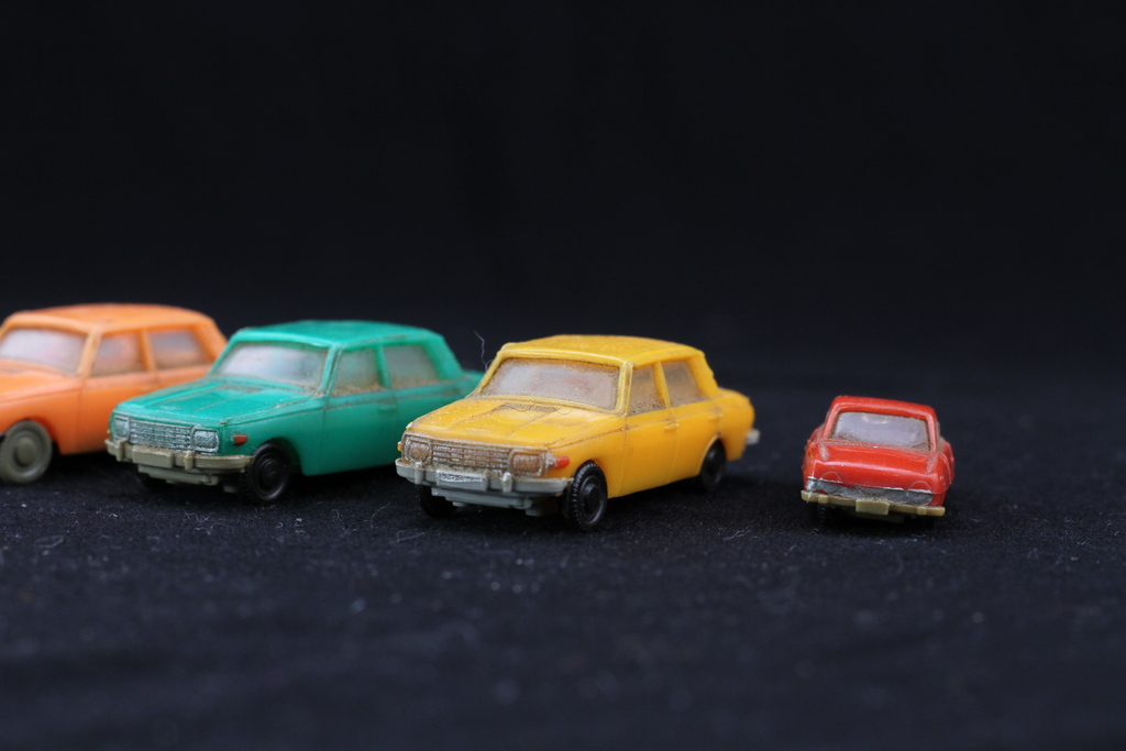 Шесть моделей мини-автомобилей