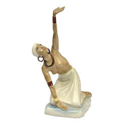 Porcelain figure ''Woman who worships the rain''