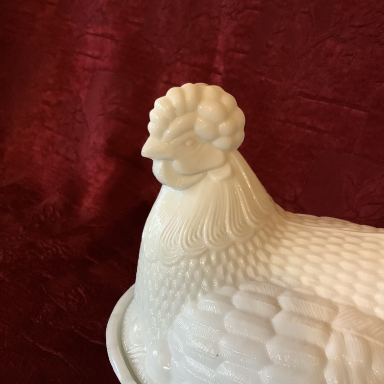 Big Hen made of milk glass. For 12 eggs. Perfectly preserved. Russia. Last century.