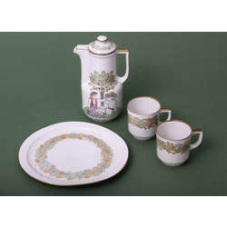 Porcelain set - 2 cups, jug and plate