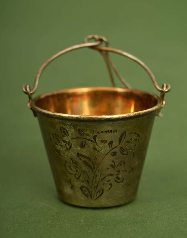 Серебряная сеточка для чая с гравировкой