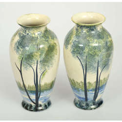 Porcelain vases (2 pieces)