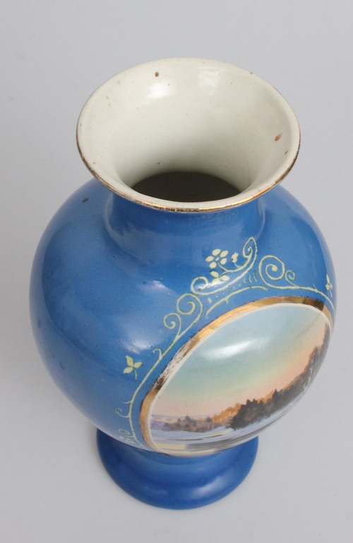 Porcelain vase with painting 