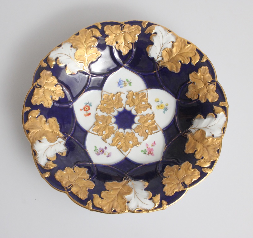 Meisenes porcelāna šķīvis