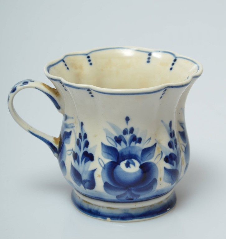 Porcelain cup