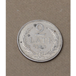 Silver  coin of 2 lats 1925th