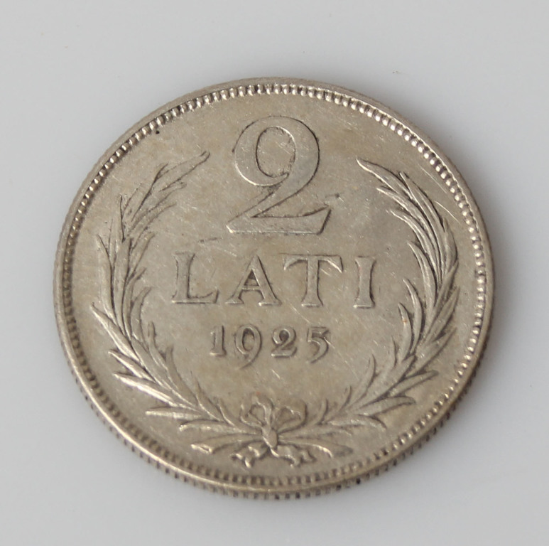 Silver coin of two lats 1925.