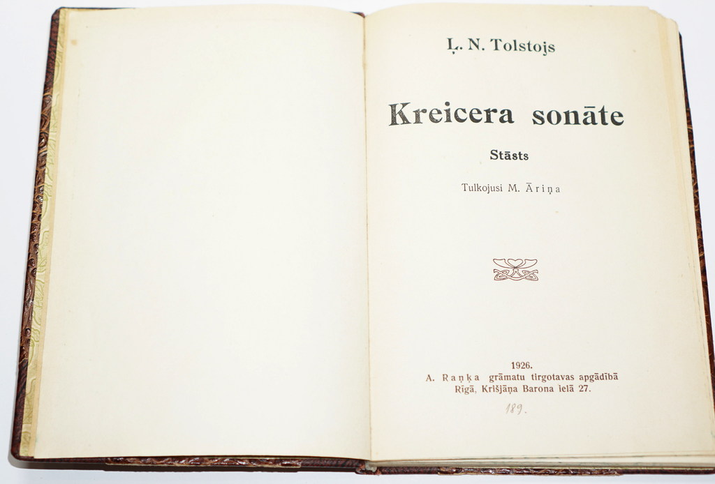 3 Tolstoja grāmatas - 
