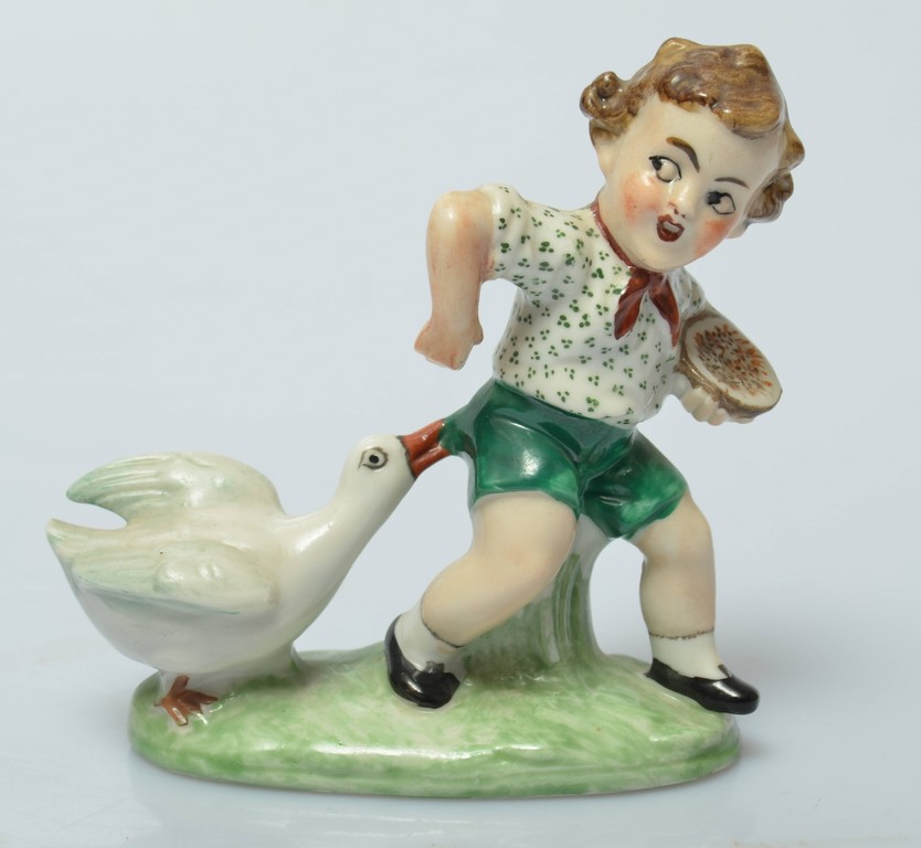 Porcelain figurine 