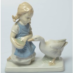 Porcelain figurine 