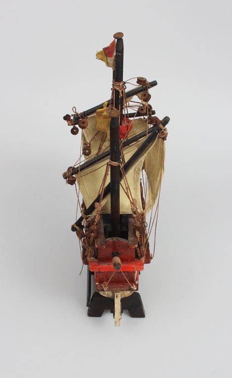 Ship model 
