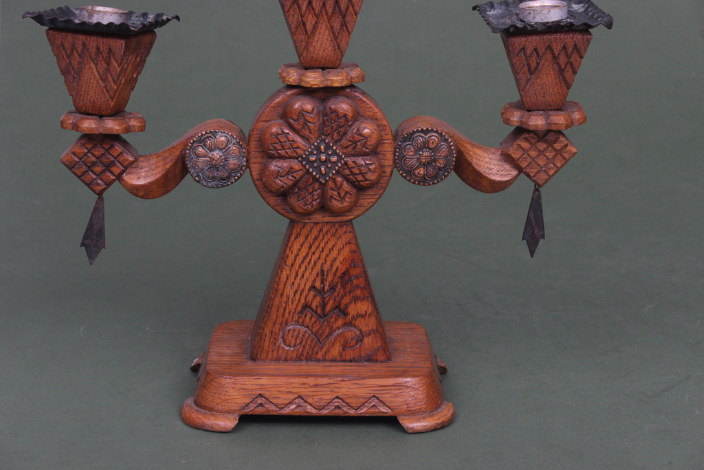 Oak candlestick 