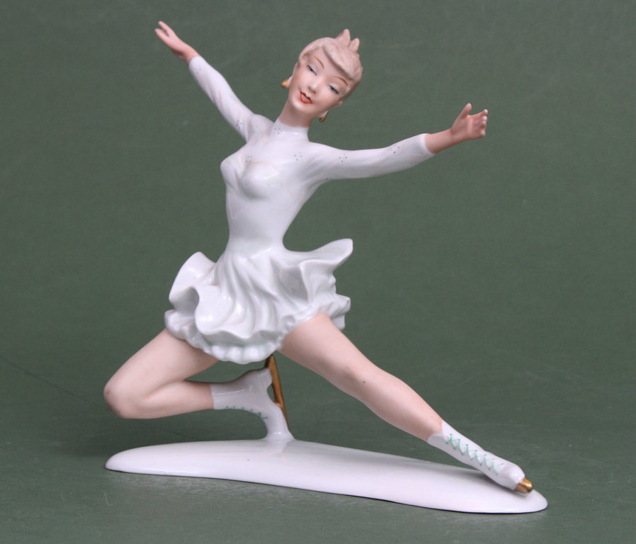 Porcelain figure 