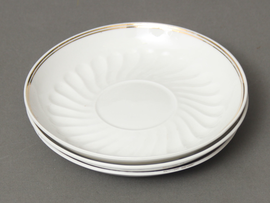 Kuznetsov porcelain plates 3 pcs